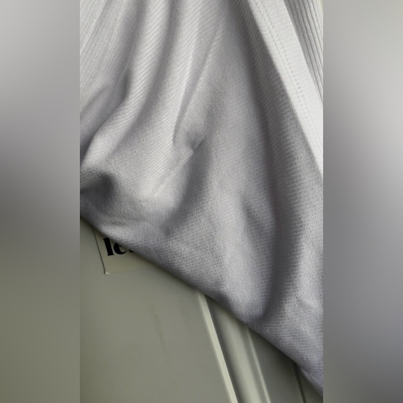 NWT LETT AMAZING Naples Microrib White Faint Shimmer Square Scoop Neck Tank Top - Picture 13 of 17